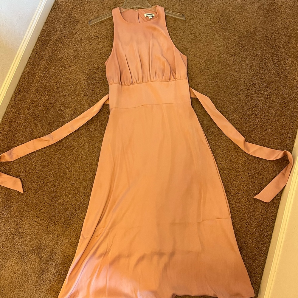 Express Pink Flowy MIDI Dress
